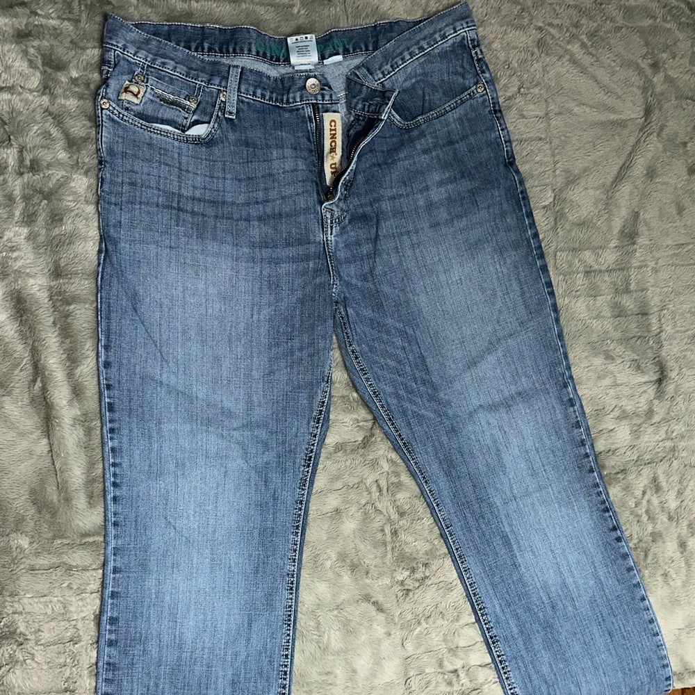 Cinch Blue Straight Leg Jeans Versatile Everyday Wear